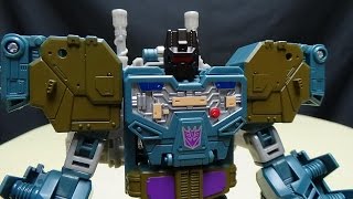 Generations Combiner Wars Voyager ONSLAUGHT EmGos Transformers Reviews N Stuff [upl. by Sill]