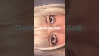 Ojos de muñeca fácil Tutorial makeuptutorial douyinmakeup [upl. by Elamef]