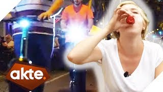 AKTE TESTET mit 14 Promille auf dem E Scooter Ist Theresa noch fahrtüchtig  Akte  SAT1 TV [upl. by Boucher]