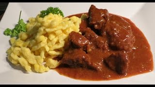 Rindsgulasch mit Spatzln [upl. by Aitnic476]