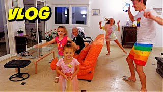 VLOG  CEST la FOLIE  DANSE  PRANK de LILY ROSE à MAMAN  PIZZA [upl. by Eerihs]