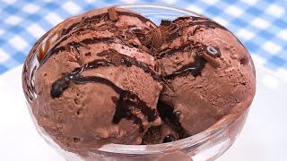 Helado de Chocolate fácil y delicioso  4 Ingredientes y SIN máquina heladera [upl. by Manson808]