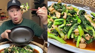 How to make Chinese Broccoli 🥦 Gai Lan Chicken Soup 🥣🥦🍚🧅🧄🤤😋🔥🌶 Easy Asian Recipes [upl. by Bouley]