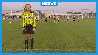 Meisjes willen niet meer voetballen in jongenskleren [upl. by Dugaid]