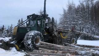 Essai ébrancheuse patu 40lf montée sur transporteur forestier timberjack 230a [upl. by Notserk53]