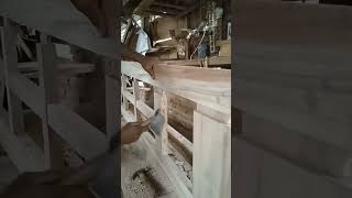 Perakitan bingkai pintu carpenter woodworkingtools woodworking forniture diy woodwork tools [upl. by Nabila42]