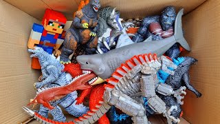 Hunting monsterverse Kaiju Godzilla Mechagodzilla Megalodon Minecraft King Kong Ultraman [upl. by Leziar]