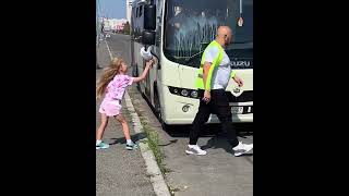 A little girl stopped the bus for a good cause [upl. by Gabriell996]