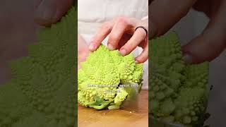 ROMENESCO BROCOLLI RECIPE  How to prepare Romanesco Brocolli for a stir fry [upl. by Slemmer]