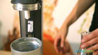 SodaStream  Installation et utilisation appareil Crystal SodaStream [upl. by Laurita]