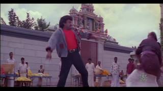 Chiranjeevi And Ravi Chandran Fight Scenes  Sipayi Movie  Kannada action scenes 6  Soundarya [upl. by Atinuj]