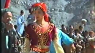 Wakhi Music  Tajik dance by tajik dancers  Gulmit Gojal Hunza in 1994  wakhi culture showflv [upl. by Ilrebma]