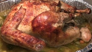 Worlds Best Thanksgiving Turkey Recipe How To Make A Tender Turkey  Easy Turkey Gravy Recipe [upl. by Ilyssa]