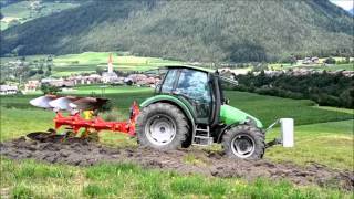 Deutz Farh Agrotron 100 und Pottinger Servo 35nova in Pflügen 13 Niederolang BZ [upl. by Silliw]