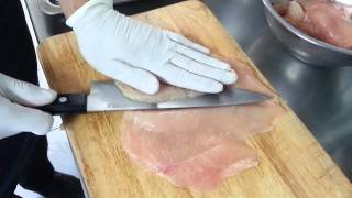 COOL IN THE KITCHEN  HOW TO SLICE CHICKEN BREAST [upl. by Ranchod]