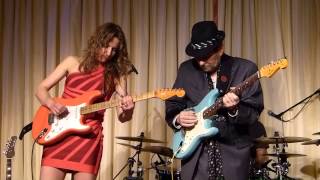 Ana Popovic amp Ronnie Earl live at the Bull Run  One Room Country Shack 042013 [upl. by Lua]