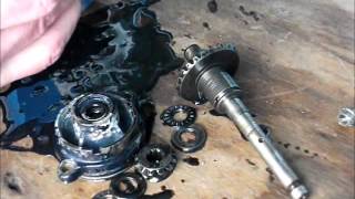 EVINRUDE 4hp part 8 GEARBOX [upl. by Vinn]