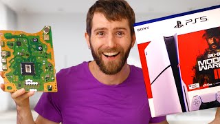 PS5 Slim First Look and TEARDOWN [upl. by Benildis]