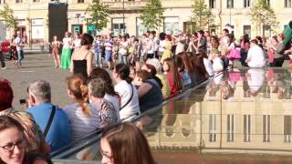 Flash mob ZORBA  Vino sa traiesti prin muzica si dans [upl. by Parent]