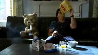 Ted Bande Annonce VFwmv [upl. by Ruenhs]