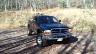 Dodge Dakota OffRoad [upl. by Ekralc]