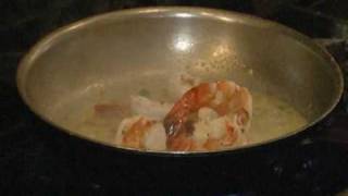 CookingHow To Make Shrimp Scampi At This Las Vegas Italian Restaurant [upl. by Niltiak]