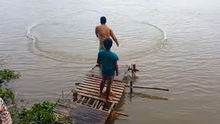 Net Fishing At The Provinces  Cambodian Cast Net Fishing In River  Cambodia Traditional Fishing 5 [upl. by Hamilah]