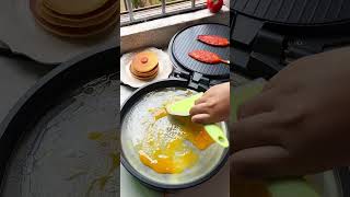 Northern people’s breakfast The correct way to open it is lazy egg pancake [upl. by Ener]