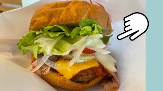 【長崎】佐世保バーガー本店「バーガーミュージアム」に行ってきた。ボリューム満点！九十九島の景色が最高すぎた！ [upl. by Letsyrk]