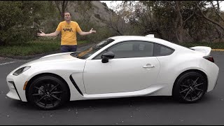 The New 2022 Toyota GR86 Is Better And Faster Than Before [upl. by Stronski454]