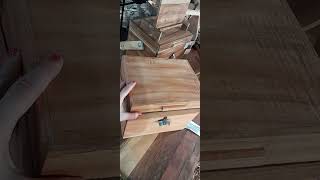 Conservadora de madera dura lustrada con cera natural de aveja [upl. by Felecia]