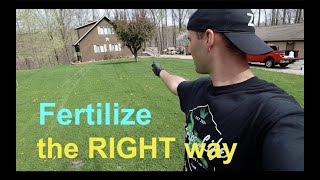 WHEN and HOW to FERTILIZE your lawn [upl. by Meilen]