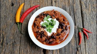 CHILLI con CARNE with RED BEANS easy original recipe [upl. by Aryt]