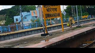 MEMU amp GURUVAYUR EXPRESS DEPARTURE AND ARRIVAL AT SRIRANGAM 03112024 [upl. by Granniah]