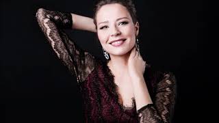 Marta Wryk sings E amore un ladroncello from Cosi fan tutte [upl. by Arrait]