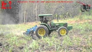 John Deere 5715 Tractor Working [upl. by Mcripley]