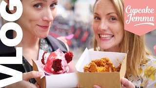 London Cake Crawl The best Sweet Eats in COVENT GARDEN  Cupcake Jemma [upl. by Nywroc]