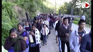 Indígenas exigen justicia a 20 años de la matanza de Acteal [upl. by Enialb444]