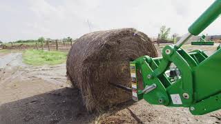 How To spear A Large Round Bale  John Deere Tips Notebook [upl. by Scoter]