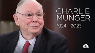 Berkshire Hathaway Vice Chairman Charlie Munger dead at 99 [upl. by Ethben]