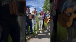 Oeschs die Dritten in Mayrhofen musik live [upl. by Aisel375]