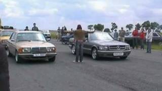 Mercedes W123 280 vs W126 560 SEC [upl. by Eniretac810]