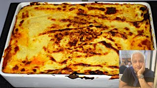 Lasagna  How to make the perfect Lasagne easy step by step recipe and instructions [upl. by Nivar261]