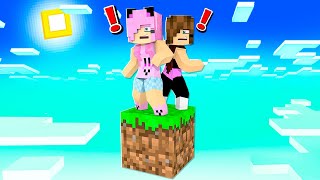 Minecraft  MAS SÓ TEMOS UM BLOCO PRA SOBREVIVER [upl. by Shelba]