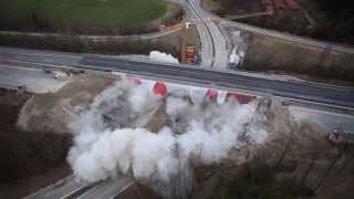 Großweil Spektakuläre Sprengung der Autobahnbrücke 080413 [upl. by Salomo]