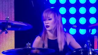 Skillet  Feel Invincible Live [upl. by Esilehc71]