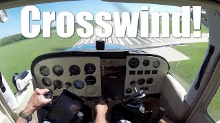 Cessna 172 Crosswind Landing  25 mph Gusts  Stratus ADSB View [upl. by Libna]