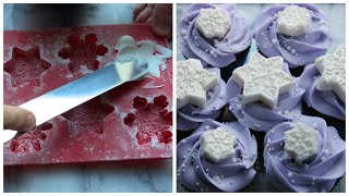 How to use buttercream in a silicone mold [upl. by Whitford194]