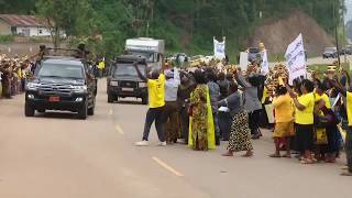 President Yoweri Museveni arrives for meeting with Kagame [upl. by Lad]