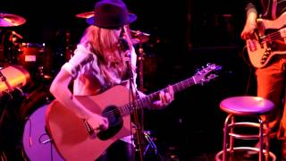 ZZ Ward  quotPut the Gun Downquot  Live from The Troubadour [upl. by Jadda]